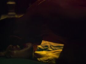 Эрендира Ибарра голая – Черное пламя (2020) #4