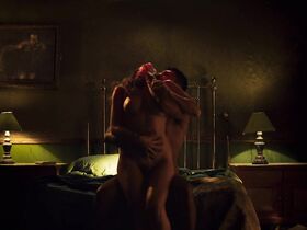 Эрендира Ибарра голая – Черное пламя (2020) #6