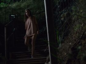 Джессика Кресси голая, Грета Скарано голая – Приложение (2019) #14