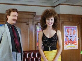 Лора Альберт голая, Белла Донна голая – Ангелочек 3: Последняя глава (1988) #8