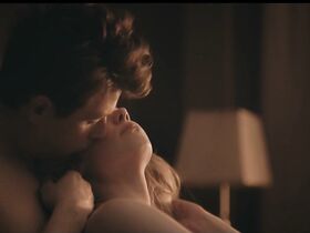 Наталья Рудова голая, Марина Васильева секси, Мария Шалаева секси – БИХЭППИ s01e01-04 (2019) #24