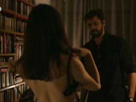 Камила Дош Анжош голая – Секретная жизнь пар s02e01 (2019) #6