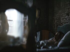 Джейн Леви голая, Джуно Темпл голая, Нана Гана голая, Линдси Машетт голая, Оливия Луккарди голая – Притворщики (2018) #8