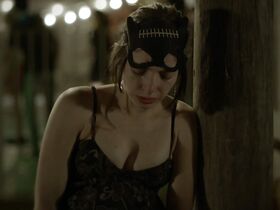 Найара Таварес голая, Наталия Дантас секси – Пустые дни (2018) #11