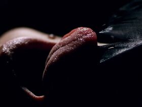 Мариана Лима секси – Обольщение плоти (2018) #2