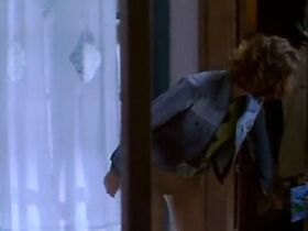 Димитра Мацука голая, Наталия Драгуми голая – Тестостерон (2004) #4