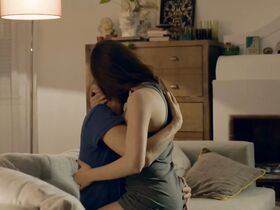 Ева Де Доминичи голая – Хрупкость тел s01 (2017) #17