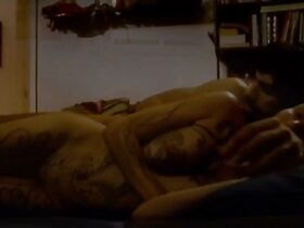 Рита Карелли голая – Побудь в моей шкуре (2013) #15