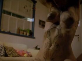 Рита Карелли голая – Побудь в моей шкуре (2013) #7