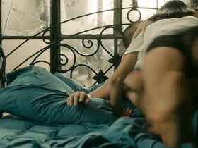 Нина Добрев секси – Киллер по вызову (2019) #6