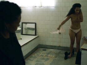 Наруна Коста голая – Братство s01e02-06 (2019) #4