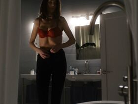 Сильвия Рангуелова секси – Черный список: Искупление s01e01 (2017) #4