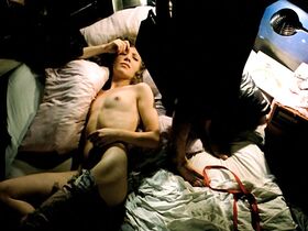 Сесилия Рот голая – Исступление (1979) #7