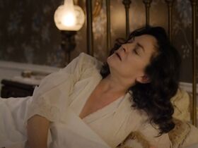 Каталина Герра секси – Рваные трусы (2018) #3