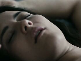 Катрин Брюне голая – Faux départs s01e01,e02,e07,e08 (2019) #3