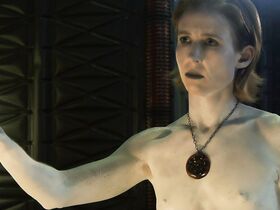 Робин Кертц голая – Земной убийца (2011) #21