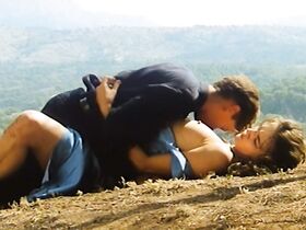 Кьяра Казелли голая – Год пробуждения (1991) #9