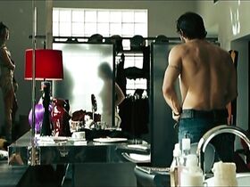 Люси Лорье голая – Нитро (2007) #13