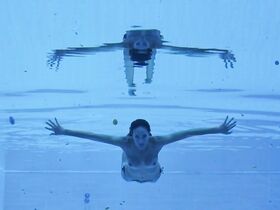 Аличе Пагани секси, Кася Смутняк голая, Эвридиче Аксэн голая – Лоро (2018) #18