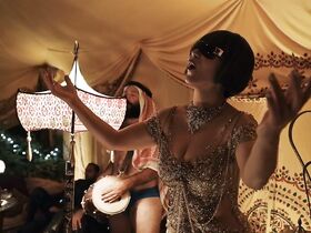 Аличе Пагани секси, Кася Смутняк голая, Эвридиче Аксэн голая – Лоро (2018) #5