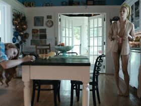 Хлоя Севиньи голая – Керту (2019)