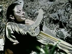 Кари Вурер голая – Бессмертные воины (2004) #9