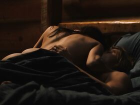 Келси Эсбиль голая – Йеллоустоун s02e07 (2019) #3