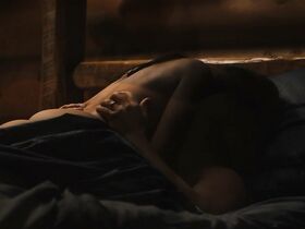 Келси Эсбиль голая – Йеллоустоун s02e07 (2019) #4