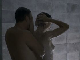 София Гомес голая – Монарка s01e04, e07 (2019)