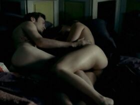 Лаура Смет голая – Подружка невесты (2004) #5