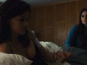 Карла Гуджино голая – Джетт s01e05 (2019) #15