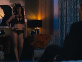 Карла Гуджино голая – Джетт s01e05 (2019) #7