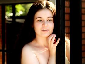 Ивана Палезевич голая – Семейное Положение: Все Сложно (2018) #9