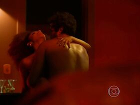 Мария Биа голая – Секс и негры s01e02 (2014) #5