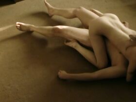 Сесилия Алатр голая – Everything Is All Right (2009) #3