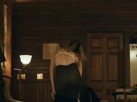 Вирджиния Гарднер голая – Морская звезда (2018) #7