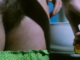 Шарлотт Александра голая – Настоящая девчонка (1976) #14