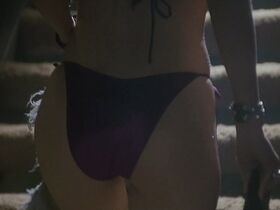 Рене Гриффин голая – Обкуренные (1994) #12