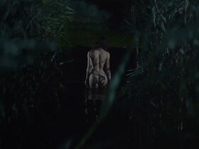 Юлия Чепурко голая – Позывной «Бандерас» (2018) #6