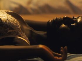 Джоди Тёрнер-Смит голая – Джетт s01e01 (2019) #3