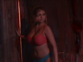 Джордан Фиппс голая – На волоске от смерти (2017) #8