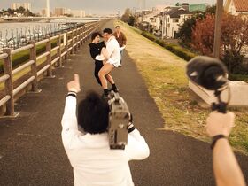 Нанами Каваками голая – Обнаженный режиссер s01e04 (2019) #14