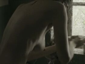 Валентина Басси голая – To the Desert (2017) #2