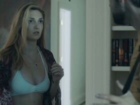 Катрин Коркоран голая – Давно потерянный (2018) #17