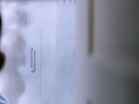 Миган Гуд секси – Незваный гость (2019) #13