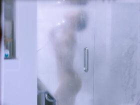 Миган Гуд секси – Незваный гость (2019) #14