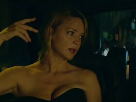 Виржини Эфира голая – Соблазн (2019) #24