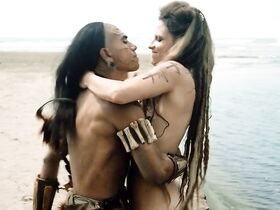 Паулетта Эрнандес голая – Besieged: Mexico s01e07 (2019) #7