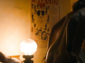 Катрин Фро голая – Только трое нас (2019) #3