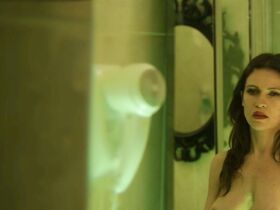 Юлия Маярчук голая – Красная дверь s01e07, e09 (2017) #14